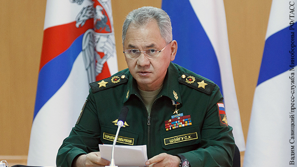 Шойгу заявил о переброске войск НАТО к границам России