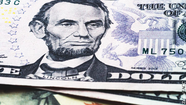Захарова: Санкции ставят под сомнение использование доллара в качестве приоритетной валюты