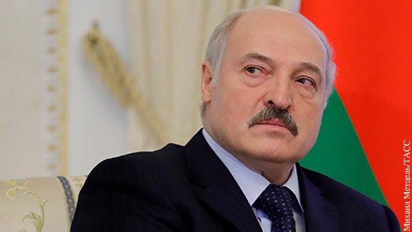 Лукашенко заявил о невозможности «поглощения» Белоруссии Россией