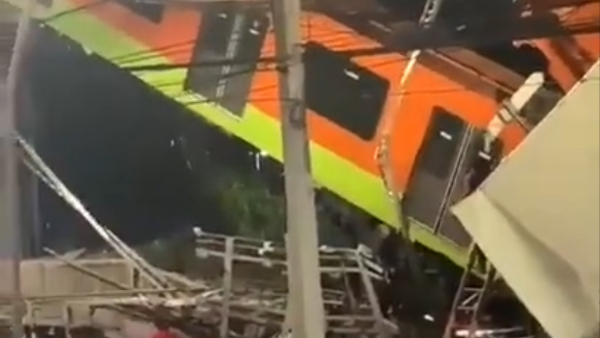 При обрушении метромоста в Мехико погибли шесть человек