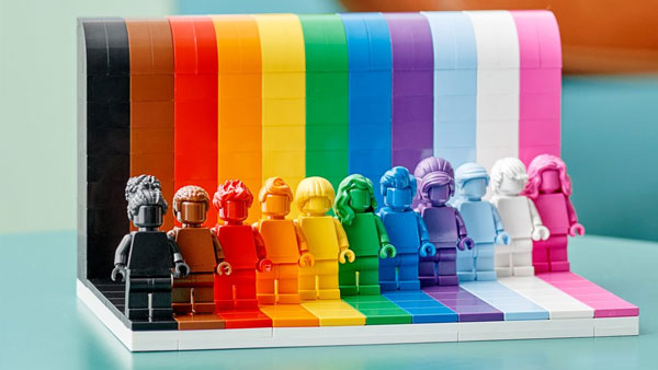В «Справедливой России» предложили запретить покупать конструктор LEGO
