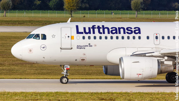 Рейс Lufthansa в Минске задержан из-за угрозы теракта