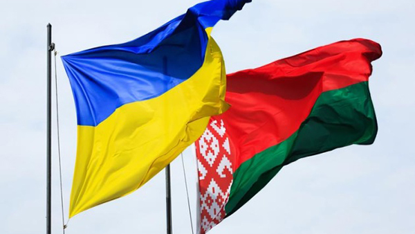 Украина остановила авиасообщение с Белоруссией