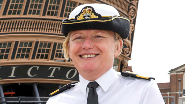 Впервые в истории ВМС Британии звание контр-адмирала решили присвоить женщине