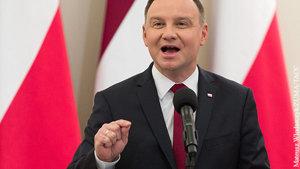 Президент Польши призвал к «принуждению» России