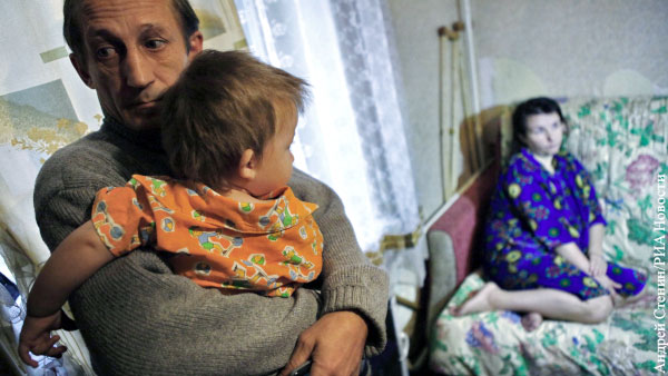 Около 60% россиян назвали правомерным физическое наказание детей