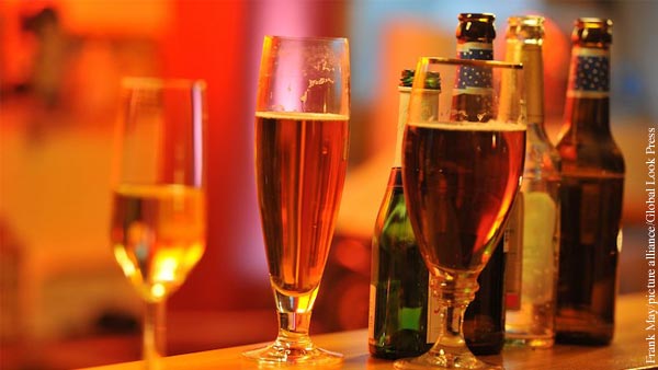 В России выросла смертность от алкоголя в 2020 году 
