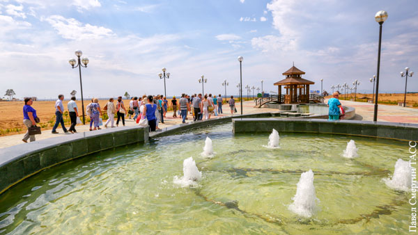Чартерную программу для желающих посетить Байкал туристов возобновили в Бурятии