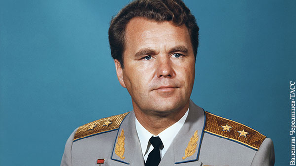 Умер дважды Герой Советского Союза космонавт Шаталов