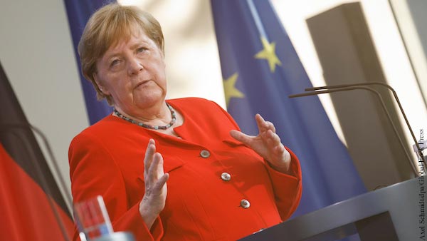Меркель призвала ЕС брать пример с Байдена в диалоге с Россией