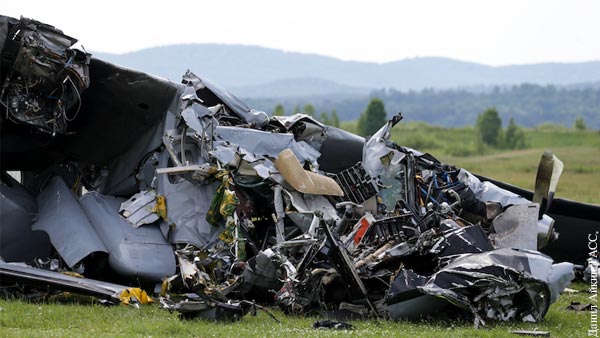 Очевидцы рассказали о «пугающем» самолете L-410 в Кузбассе