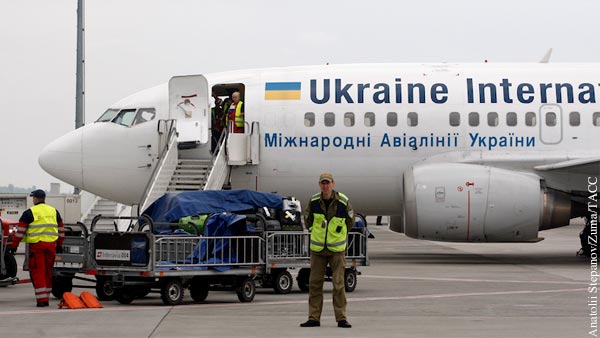 Минск решил не принимать самолеты с Украины