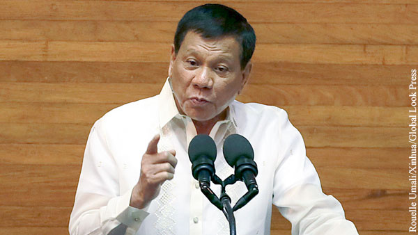 Президент Филиппин пригрозил тюрьмой противникам прививки от COVID
