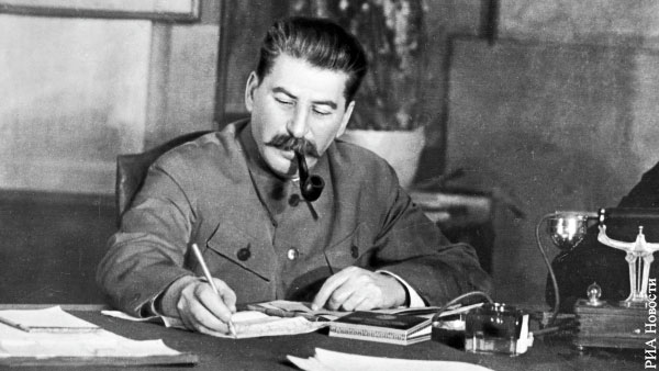 Нарышкин: Сталину не успели доложить проверенные данные о планах Гитлера напасть на СССР