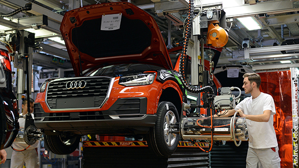 Концерн Audi объявил об отказе от автомобилей с двигателями внутреннего  сгорания :: Новости дня :: «ВЗГЛЯД.РУ»
