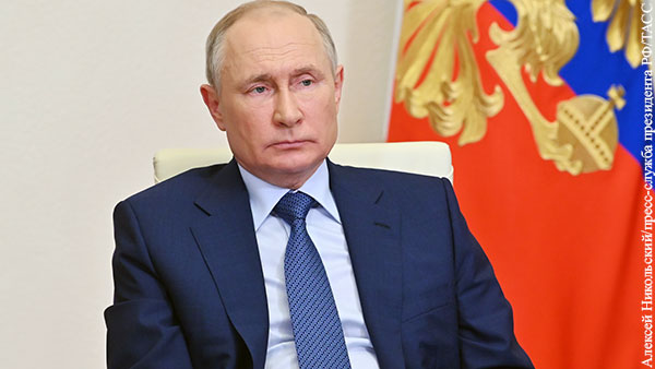 Путин поручил до 1 июля расширить льготную семейную ипотеку
