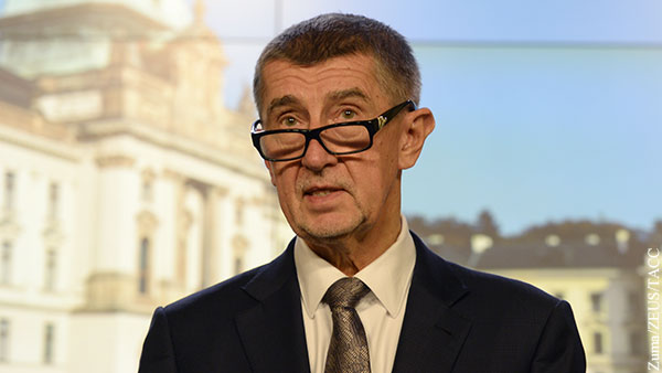 Чешский премьер заявил о нехороших для Чехии версиях взрывов во Врбетице