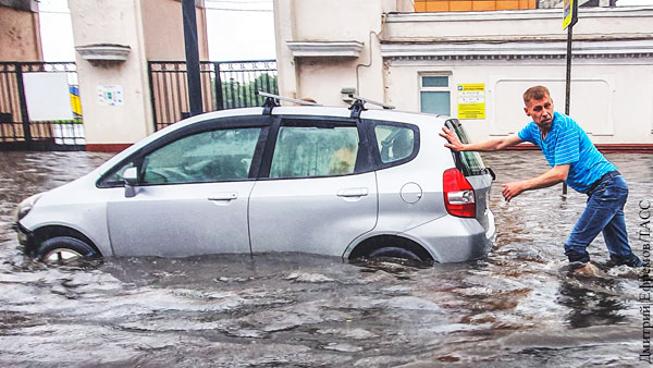Юрист предупредила об отказе выплачивать страховку владельцам затопленных машин
