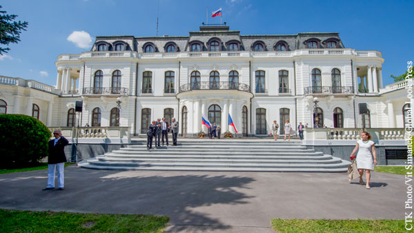 Чехию поразила политическая шизофрения