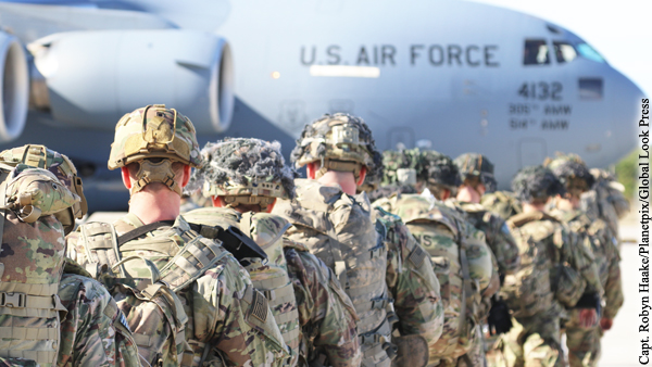 США передали крупнейшую авиабазу в Афганистане местным военным