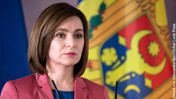 Санду претендует на абсолютную власть в Молдавии