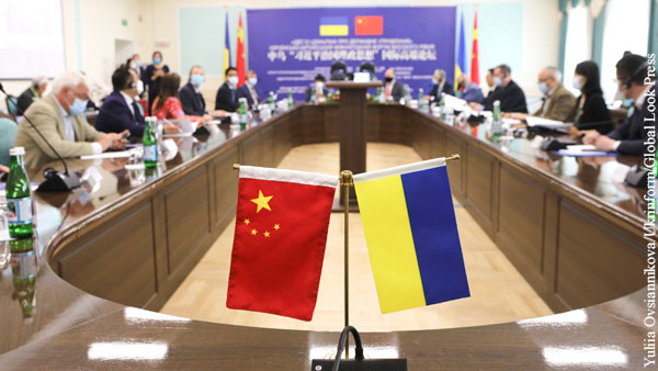 Украина мечется между Китаем и Западом