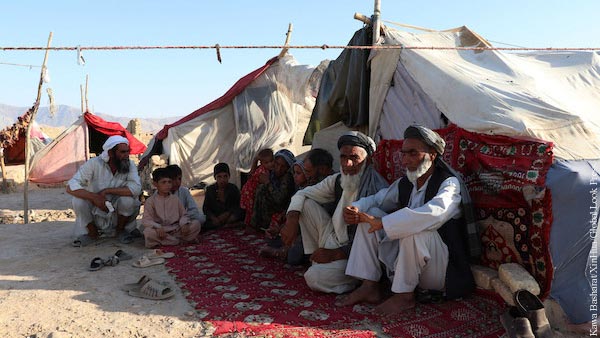 Талибы попросили международной помощи