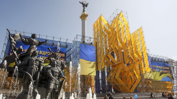 Зеленский призвал крымчан праздновать День независимости Украины