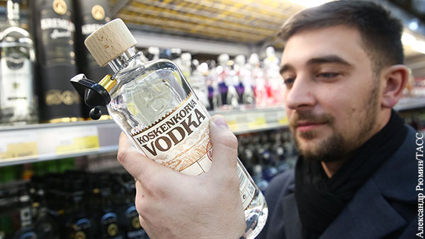 В Совфеде решили поддержать предложение о продаже крепкого алкоголя с 21 года