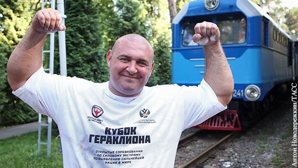 Россиянин сдвинул тепловоз с вагонами и установил мировой рекорд