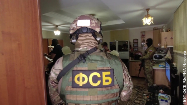 ФСБ задержала двух главарей и трех участников ячейки «Хизб ут-Тахрир» в Крыму
