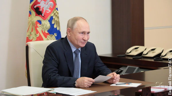 Путин предложил объявить в России Год педагога