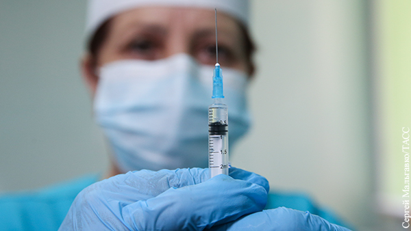 Новую вакцину от коронавируса «ЭпиВакКорона-Н» зарегистрировали в России