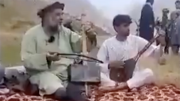 Талибы убили известного афганского певца Фавада Андараби