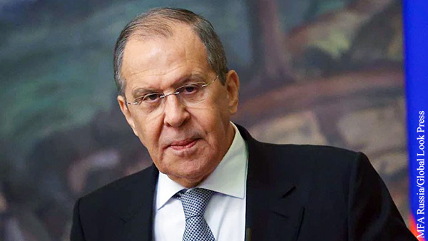 Лавров услышал «отголоски КВН» в заявлениях Зеленского о возможной войне с Россией 