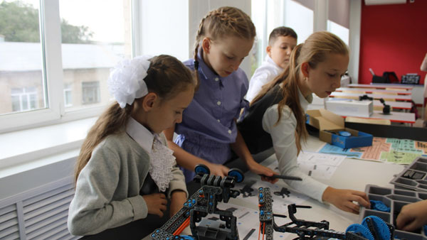 В Оренбургской области открыли центр цифрового образования для детей