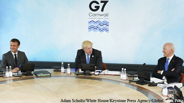 США, Британия и Австралия сговорились об AUKUS на саммите G7 под носом у Макрона