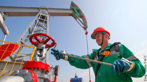 Мишустин призвал готовиться к поэтапному сокращению использования нефти и газа
