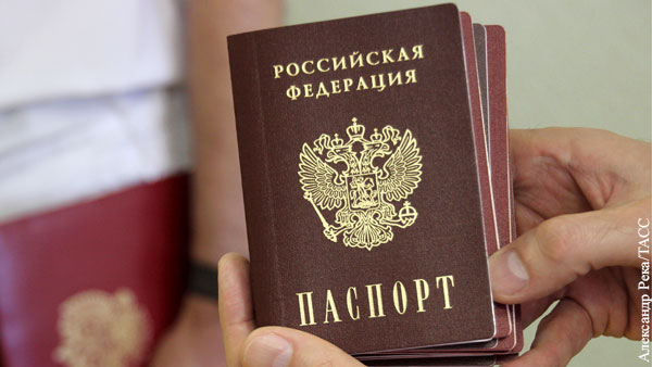 Путин дал гражданство написавшему книгу о России немецкому режиссеру