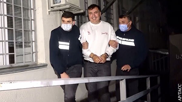 Арестованный в Грузии Саакашвили объявил себя «личным узником Путина»