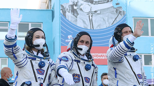 Космонавт объяснил целесообразность съемки кино на МКС
