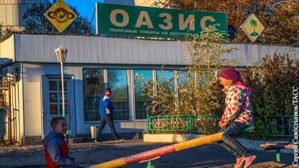 В Казахстане отменят обязательное дублирование вывесок и указателей на русском языке