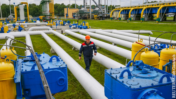 Путин призвал соблюдать контрактные обязательства по прокачке газа через Украину