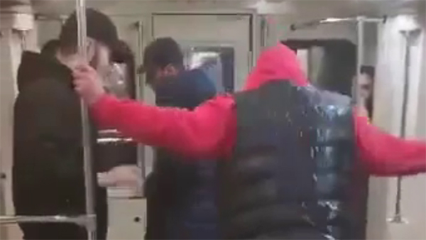 Жертва избиения в метро раскрыл подробности нападения