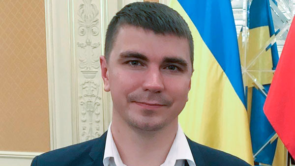 Украинские депутаты испуганы странной смертью врага Зеленского