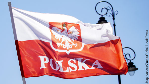 Франция и Германия потребовали от Польши безоговорочного следования правилам ЕС