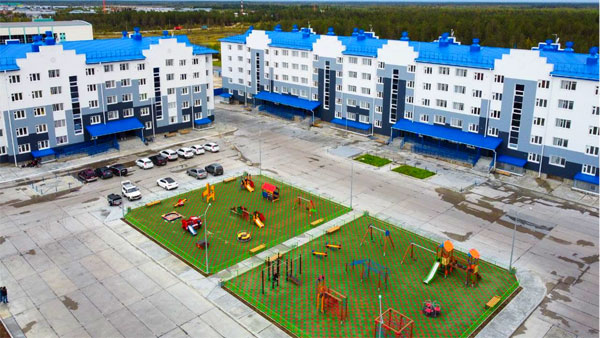 На Ямале планируют расселить около трех тысяч семей из аварийных домов