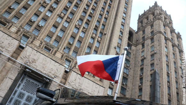 В России допустили ухудшение отношений с ЕС из-за Чехии 