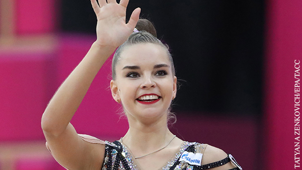 Дина Аверина стала 15-кратной чемпионкой мира по художественной гимнастике