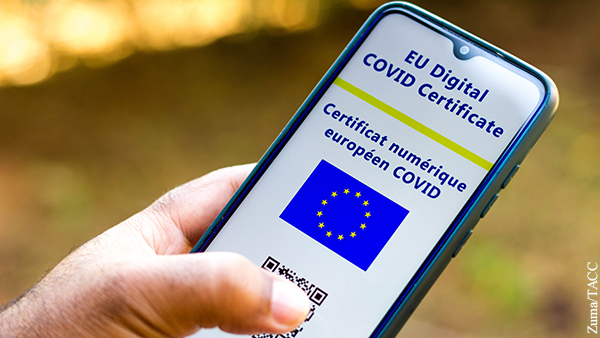 Евросоюз призвал Россию расследовать данные о поддельных COVID-сертификатах